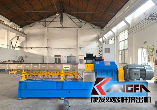 新的一月即將開始啦！加油！一起欣賞一組雙螺桿擠出機(jī)成品照吧！